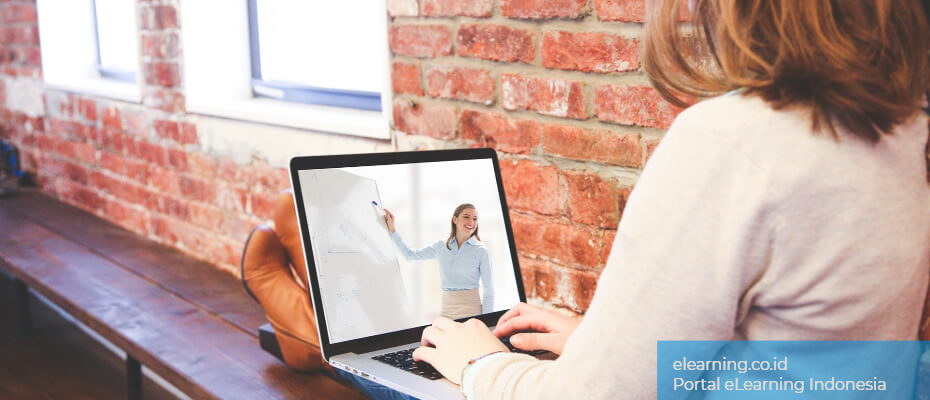 webinar karyawan